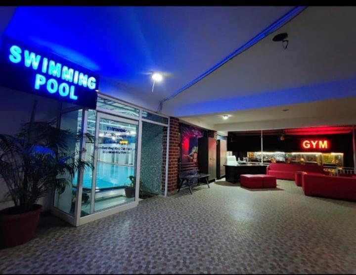 Hotel Maira Dehradun Bagian luar foto